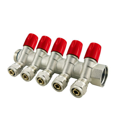 OEM 2-6ways Brass Pex Manifold Dimensões personalizadas / Medios de temperatura normal para peças de aquecimento de piso